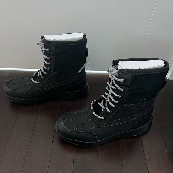 Ugg boots - Men’s sz 8 - BNIB - Picture 2 of 6